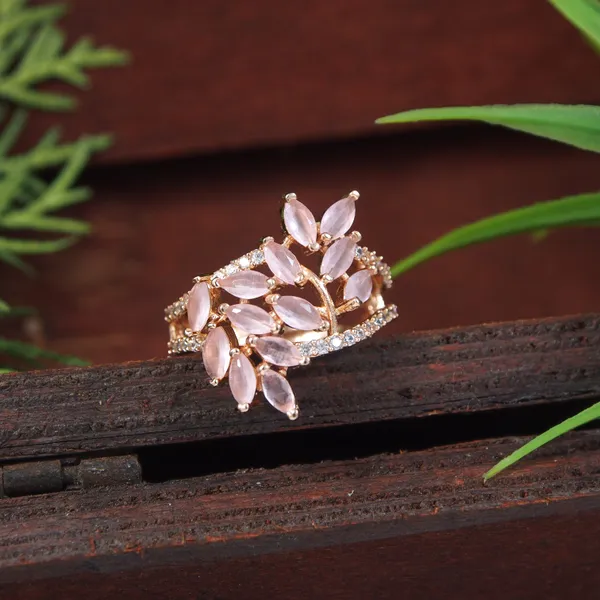 Zircon_Pink__Rose_Gold_Finger_Ring