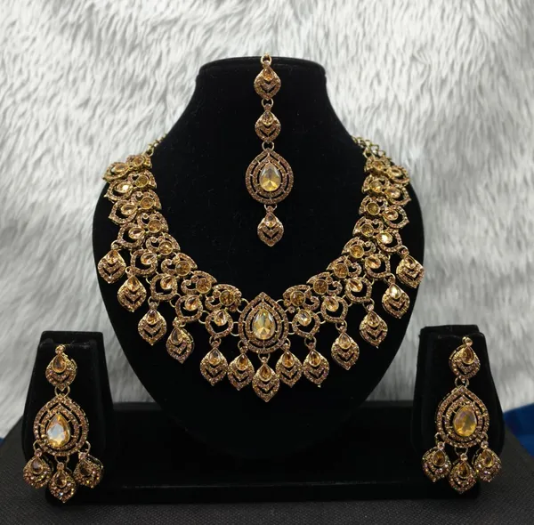 Golden_Led_Designer_Bollywood_Style_Necklace_Set