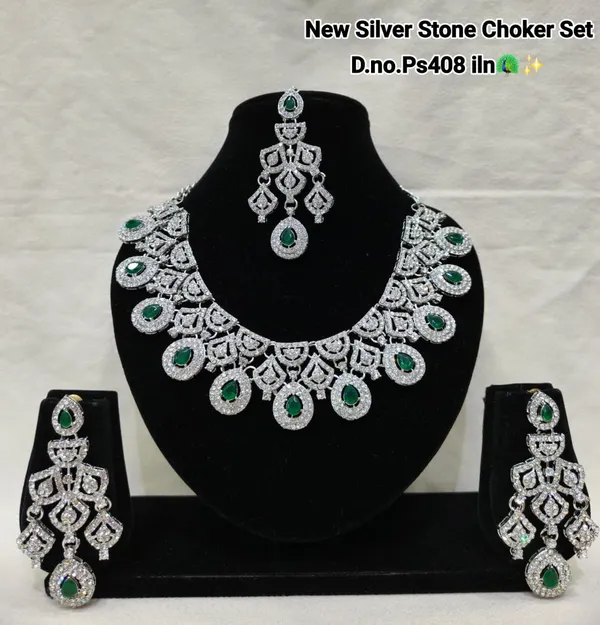 Indian_Designer_AD_Necklace_Set_For_Girls