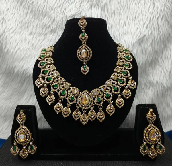 Indian_Designer_Bollywood_Style_Led_Green_Ad_Necklace_Set