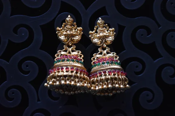 Red_Green_Alloy_Earrings_For_Women