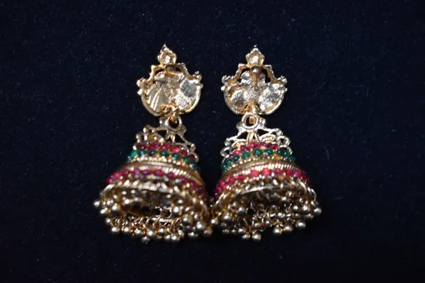 Red_Green_Alloy_Earrings_For_Women
