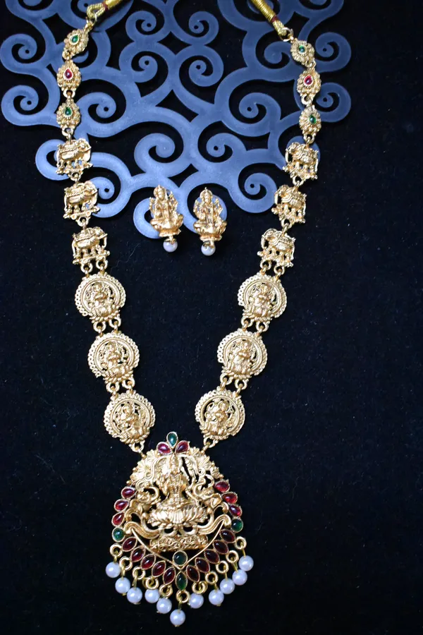 Red_And_Green_Alloy_Necklace_Set_For_Women