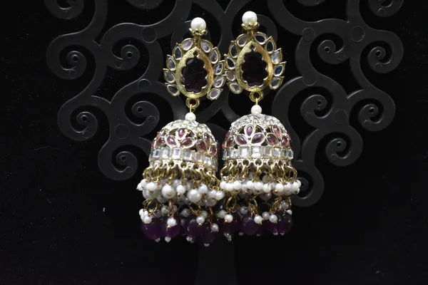 Purple_Alloy_Kundan_Jhumkas_With_Beaded_Chain_For_Women