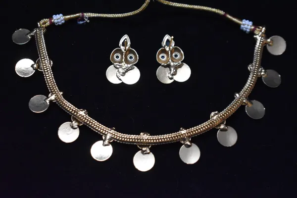 Green_Alloy_Lakshmi_Coin_Chain_Choker_Set_For_Women