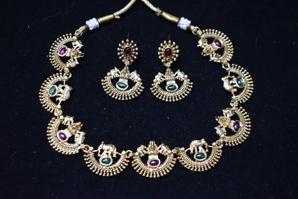 Red_And_Green_Alloy_Temple_Necklace_Set_For_Women_-_Pack_Of_2