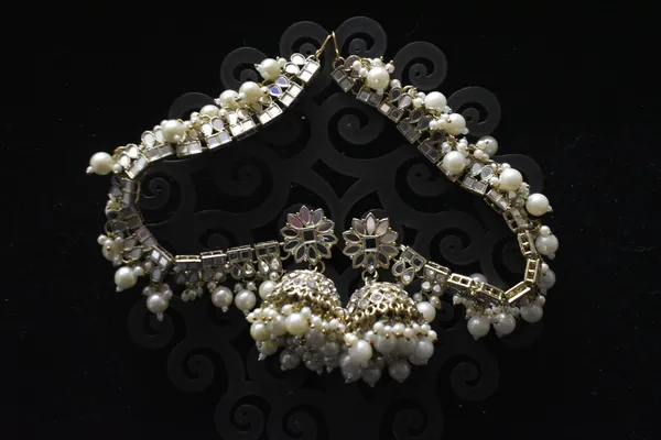 Multicolor_Alloy_Mirror_Pearl_Drop_Leaf_Jhumkas_With_Hair_Chain_For_Women