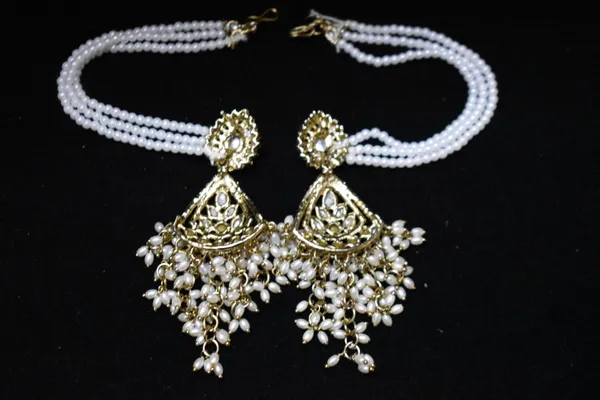 White_Alloy_Kundan_Beaded_Earrings_With_Hair_Chain_For_Women