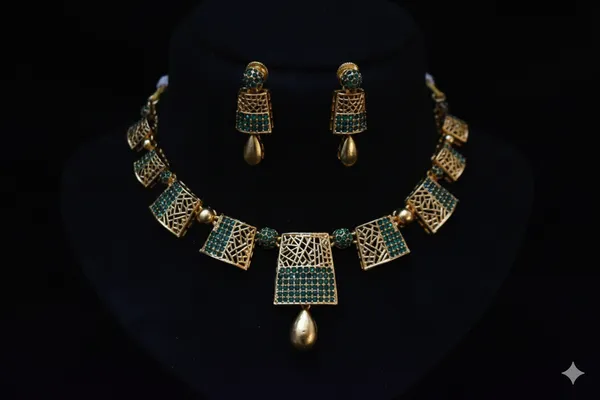 Green_Golden_Alloy_Designer_Choker_Set_For_Women