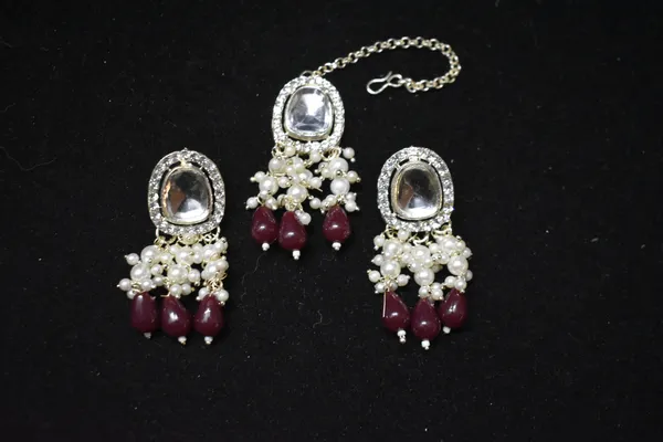 Maroon_Alloy_Kundan_Beaded_Choker_Set_For_Women