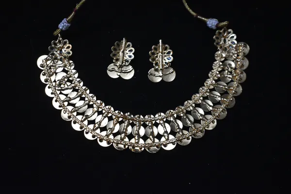 Green_Alloy_Lakshmi_Coin_Choker_Set_For_Women