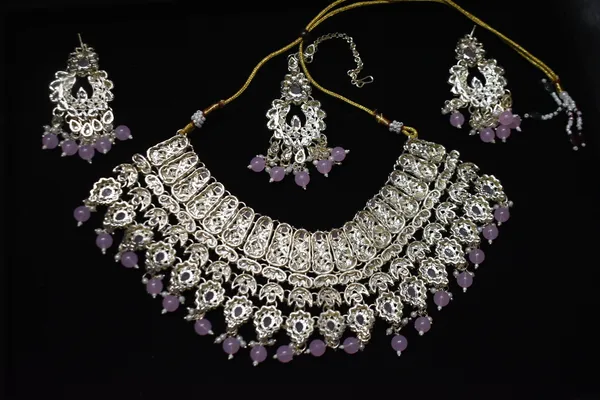 Pink_Alloy_Bridal_Kundan_Necklace_Set_For_Women