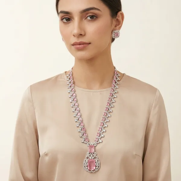 Royal_Pearl_Necklace