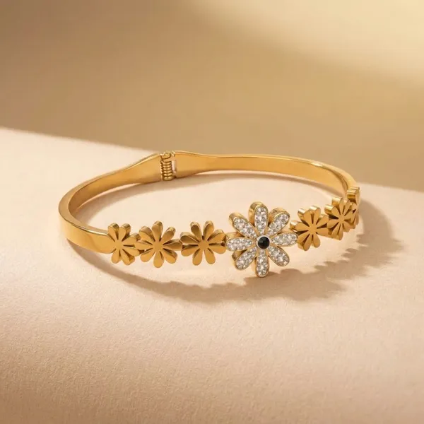 Gold_Stainless_Steel_Floral_Crystal_Bangle_Bracelet_For_Women_3005