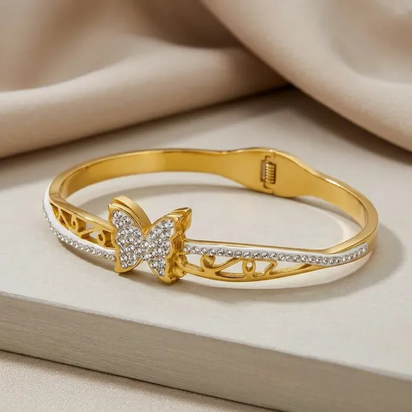 Gold_Stainless_Steel_Butterfly_Crystal_Embellished_Bracelet_For_Women