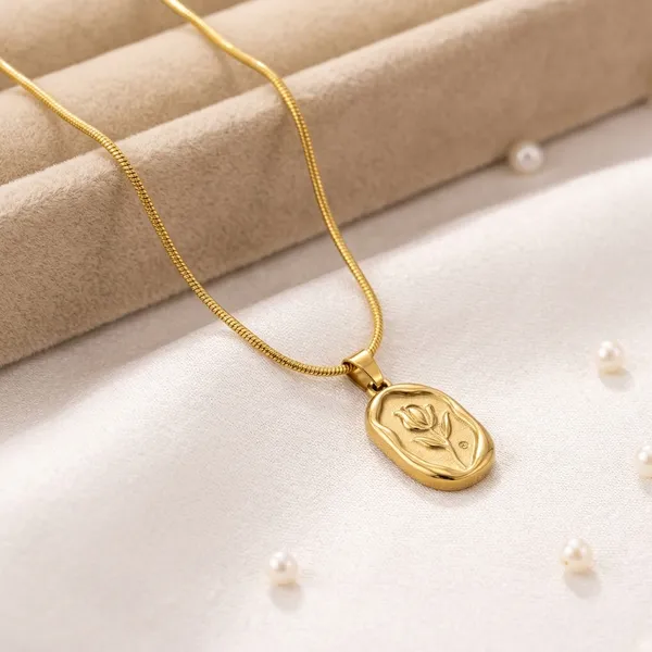 Gold_Stainless_Steel_Floral_Engraved_Oval_Pendant_Necklace_For_Women_2001