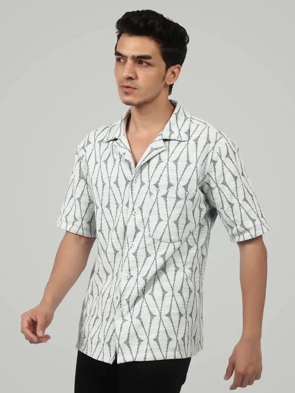 Grey_Geometric_Diamond_Weave_Shirt_Monochrome