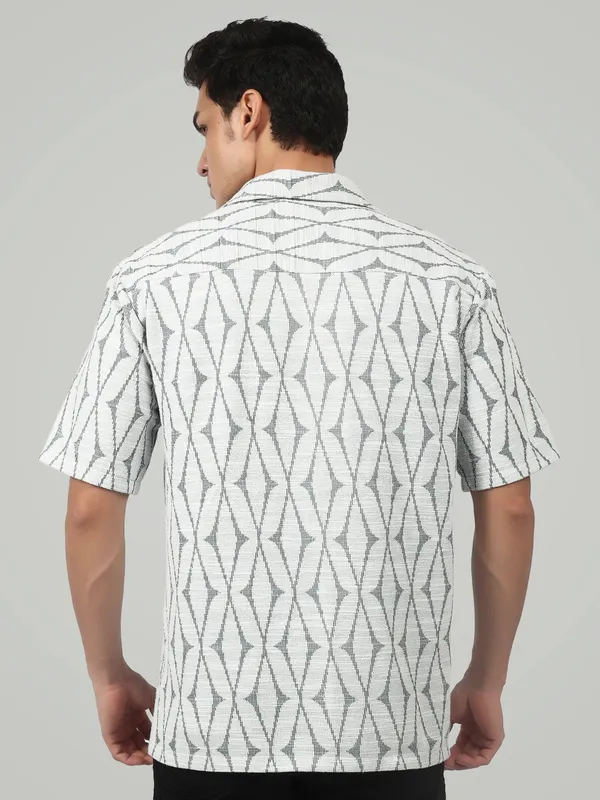 Grey_Geometric_Diamond_Weave_Shirt_Monochrome