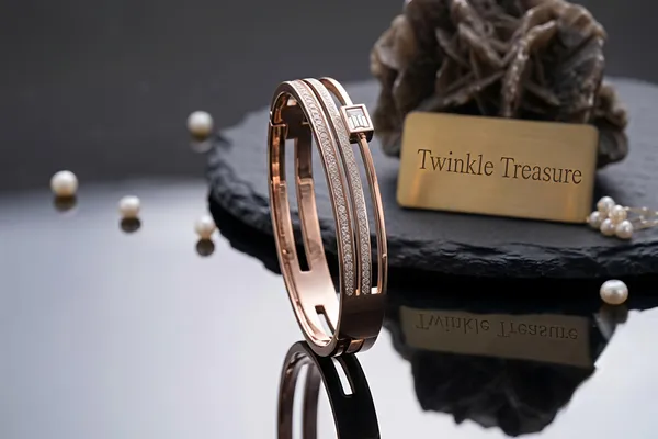 Celeste_Luxe_Anti-Tarnish_Bracelet