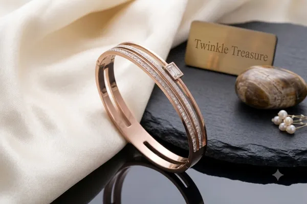 Celeste_Luxe_Anti-Tarnish_Bracelet
