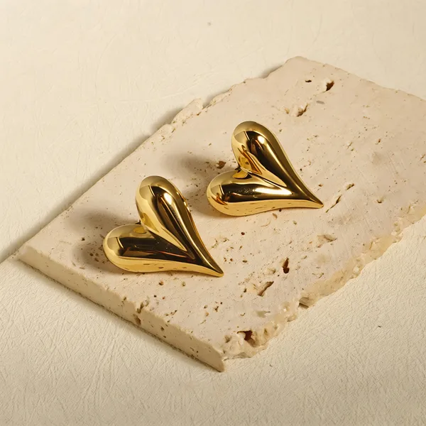 Heart_Earrings