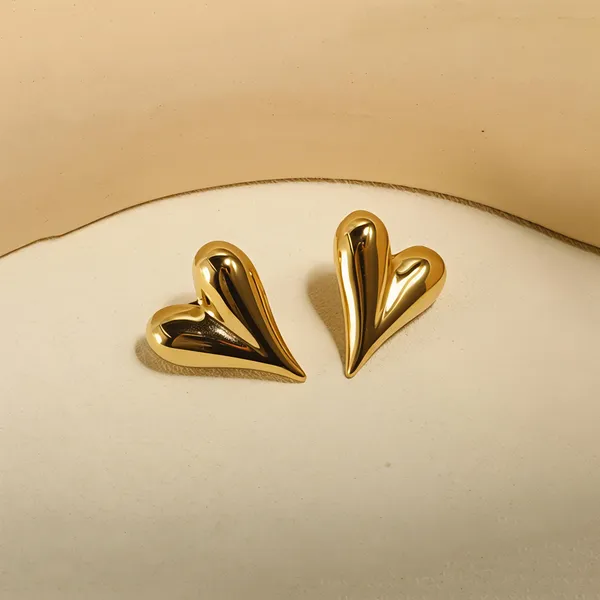 Heart_Earrings