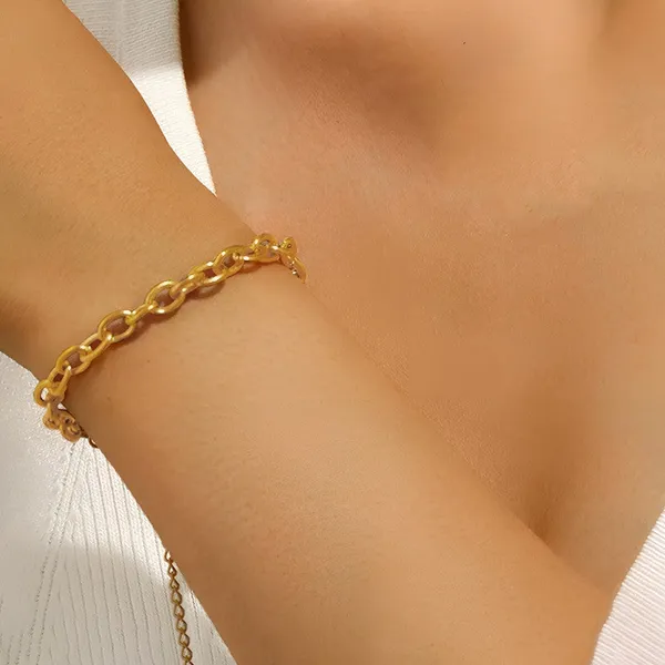 Minimalist_Daily_wear_bracelet