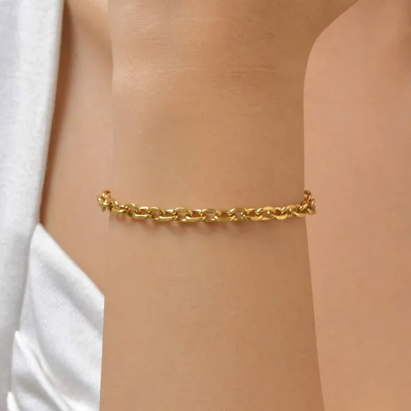 Minimalist_Daily_wear_bracelet