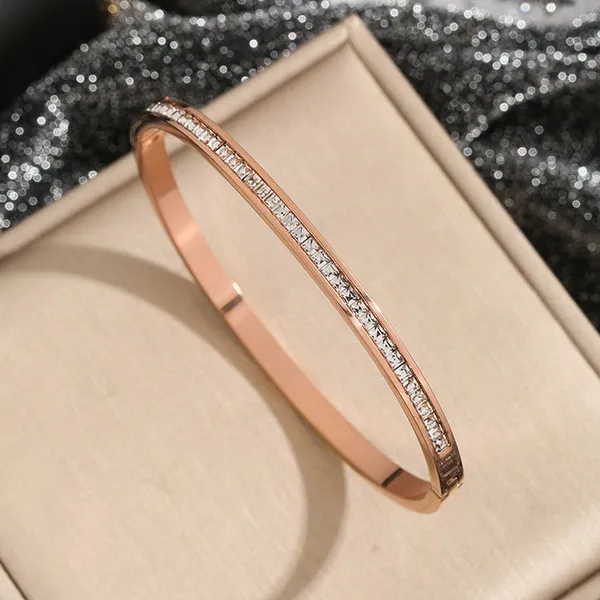 Premium_Rosegold_Lux_bracelet