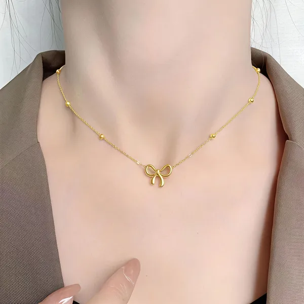 The_Bow_Necklace