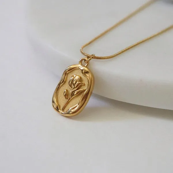Gleam_&_Grace_Premium_Wear_Necklace