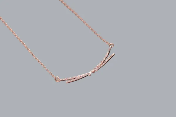 Premium_Waterproof_Gold_Plated_Pendant_Celebrity_Inspired_Tarnish_Resistant_Design