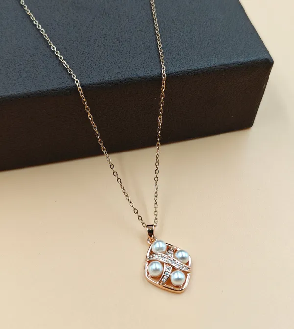 Pearl_Necklace_Rose_Gold_Plated_Anti_Tarnish_Jewelry