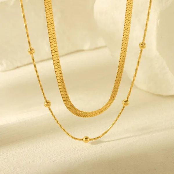 Stylish_Layer_Necklace
