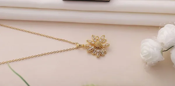 Sunflower_Necklace