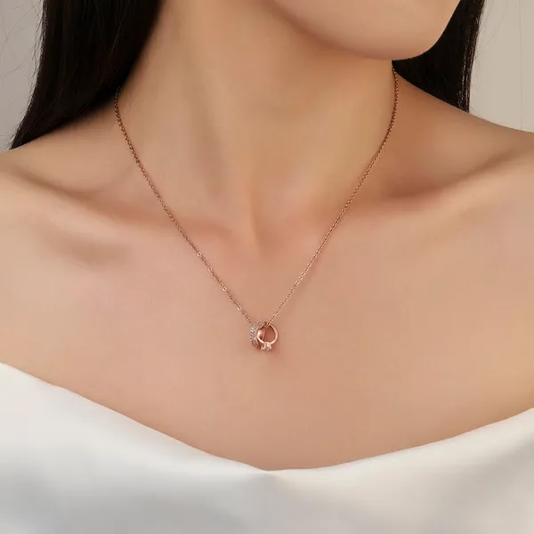 Anti_Tarnish_Gold_Plated_Pendant_Necklace_Effortlessly_Stylish_&_Durable