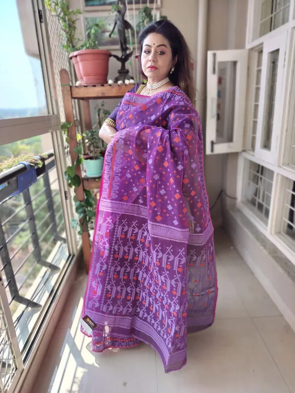 Dhakai_Jamdani_Saree