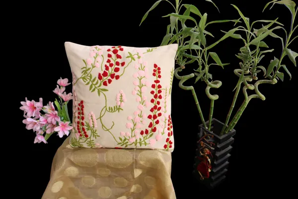 Earth_Thread_Red_Pink_Cushion_Cover