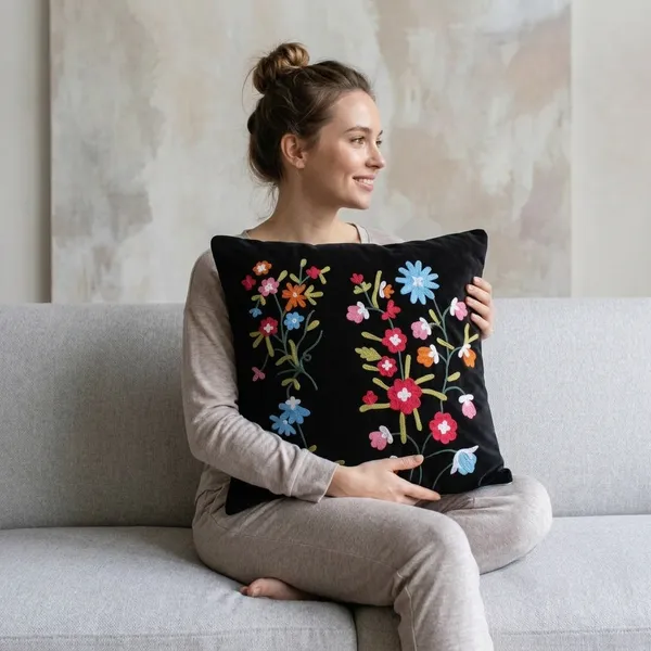 Golden_Loom_Black_Cushion_Cover
