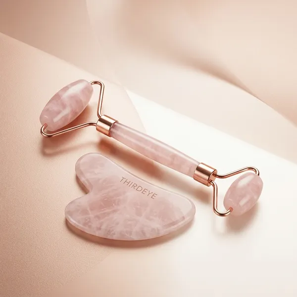 Light_Pink_Rose_Quartz_Stone_Facial_Roller_&_Guasha_Set_For_Facial_Massage_Skincare