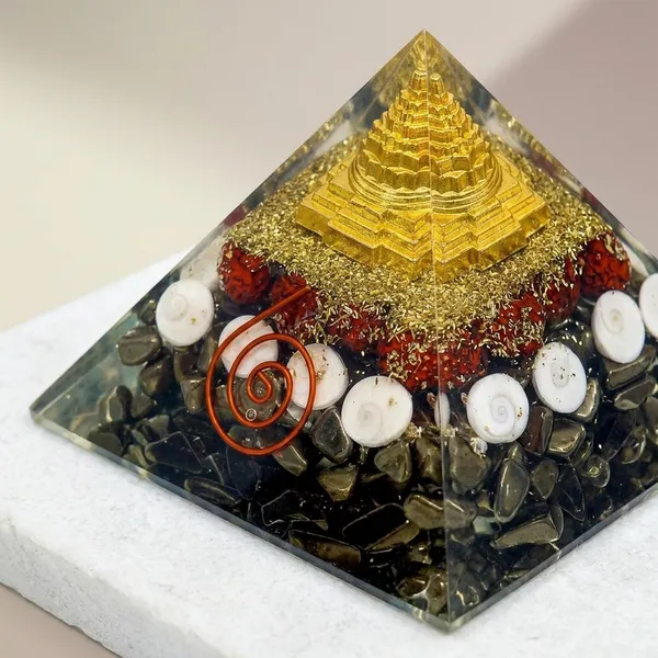 Multicolor_Orgone_Pyramid_For_Energy_Healing_Meditation
