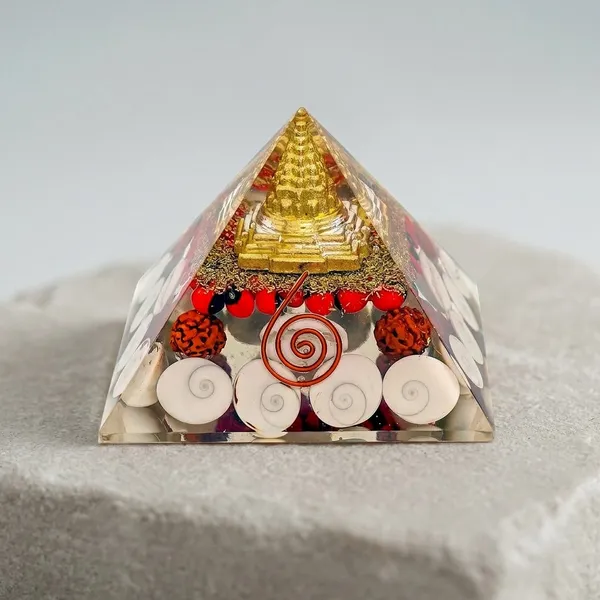 Multicolor_Orgone_Pyramid_For_Healing_Vastu