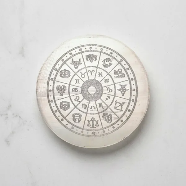 White_Selenite_Stone_Selenite_Charging_Plate_For_Home_Decor_Astrology_Theme