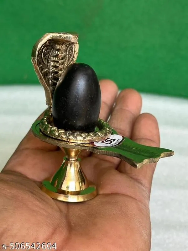 Shivam_Vastukala_Brass_Jaladhari_Narmadeshwar_Shivling_With_Brass_Base