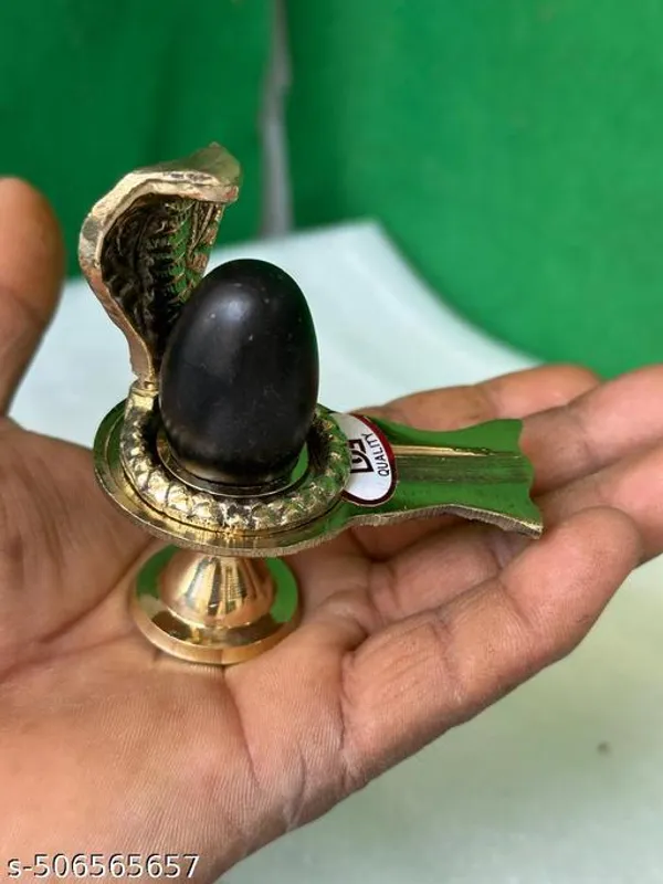 Shivam_Vastukala_Brass_Jaladhari_Narmadeshwar_Shivling_With_Brass_Base
