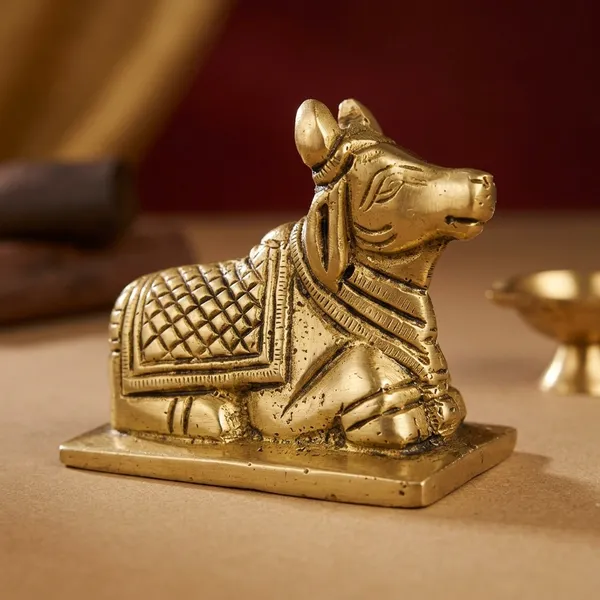 Brass_Nandi_Cow_Over_Base_Statue_Brass_Nandi_Idol_Nandi_Statue_For_Home_Temple