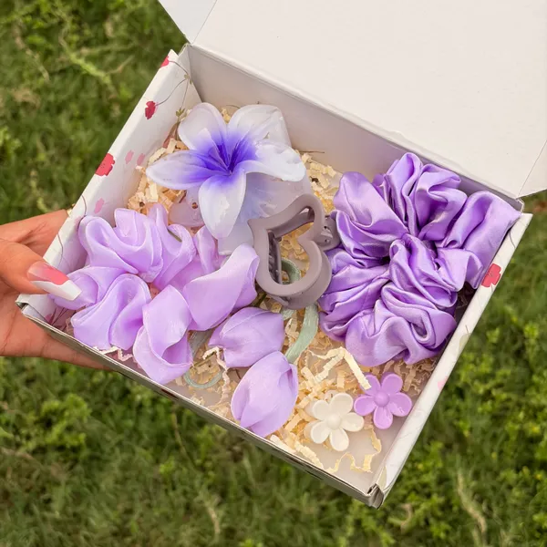 Lavender_Abs_Plastic_Satin_Hair_Accessories_Hamper_For_Women_(Pack_of_6)