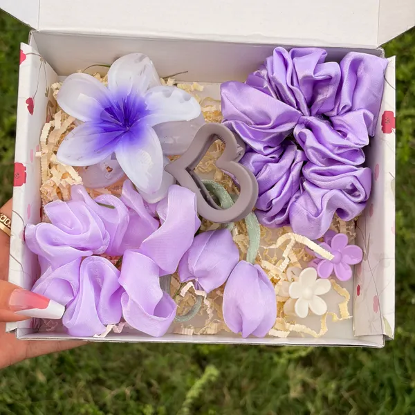 Lavender_Abs_Plastic_Satin_Hair_Accessories_Hamper_For_Women_(Pack_of_6)