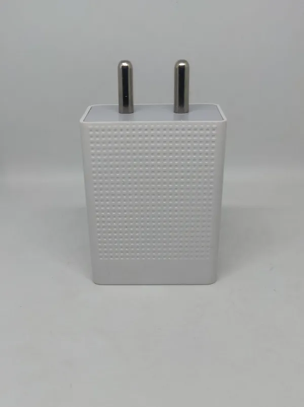 45W_Premium_USB_Wall_Charger_(With_Type-C_Cable)