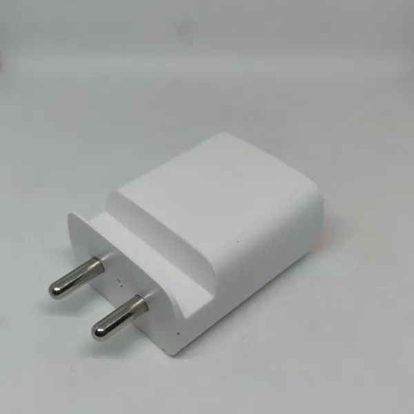 30W_Premium_Dual_USB_Adapter_(with_Type_-_C_Cable)